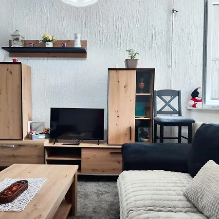 アパートホテル Milano **** *